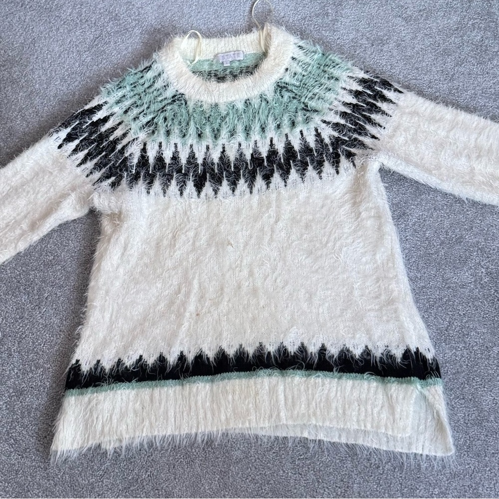 1 State White Sweater